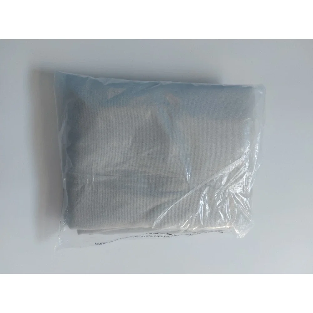 Sun Zero Preston Grommet‎ Blackout 40 x 95 Pearl Curtain one Panel